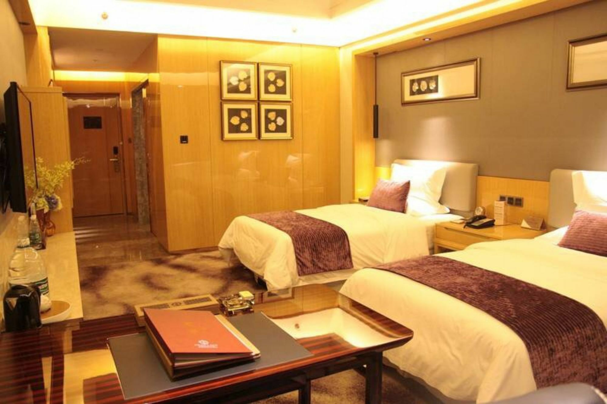 Swan Lake Recreation Hotel Foshan Zewnętrze zdjęcie