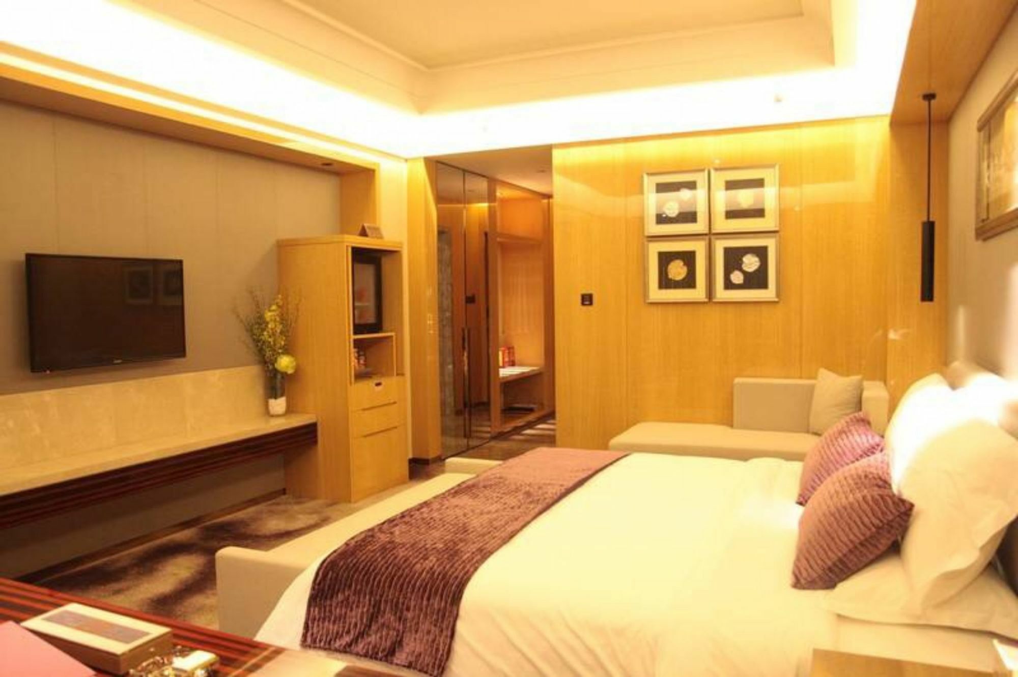 Swan Lake Recreation Hotel Foshan Zewnętrze zdjęcie